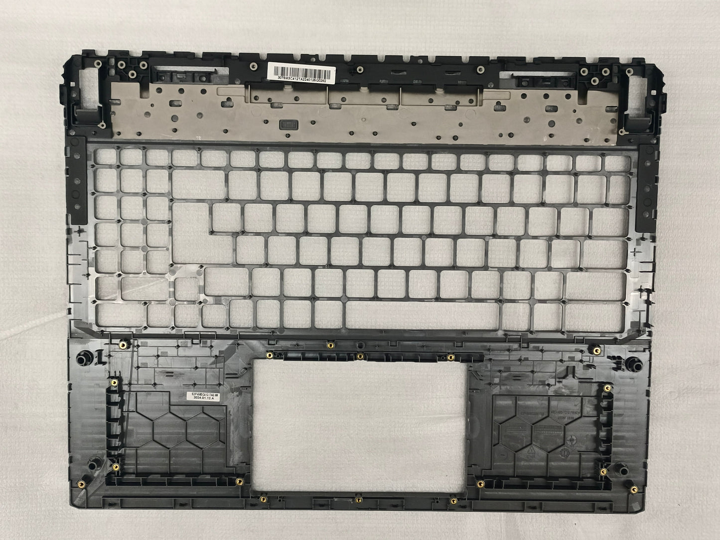 MSI UPPER CASE (307-5M3C412-TA2)